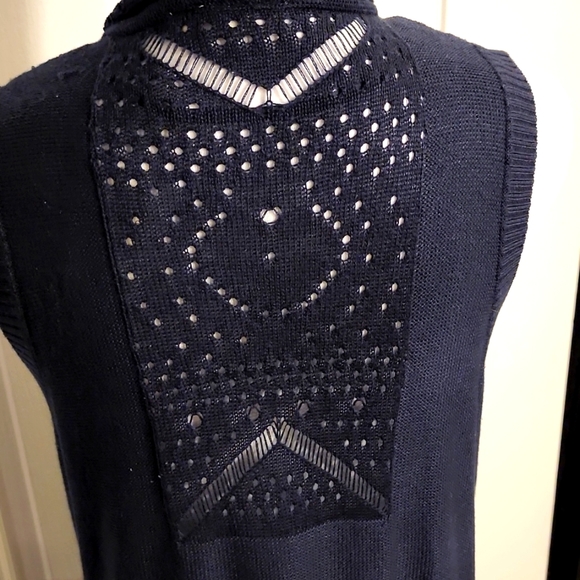 NWT EST. 1946 Crochet and Fringe Cardigan - Picture 3 of 6